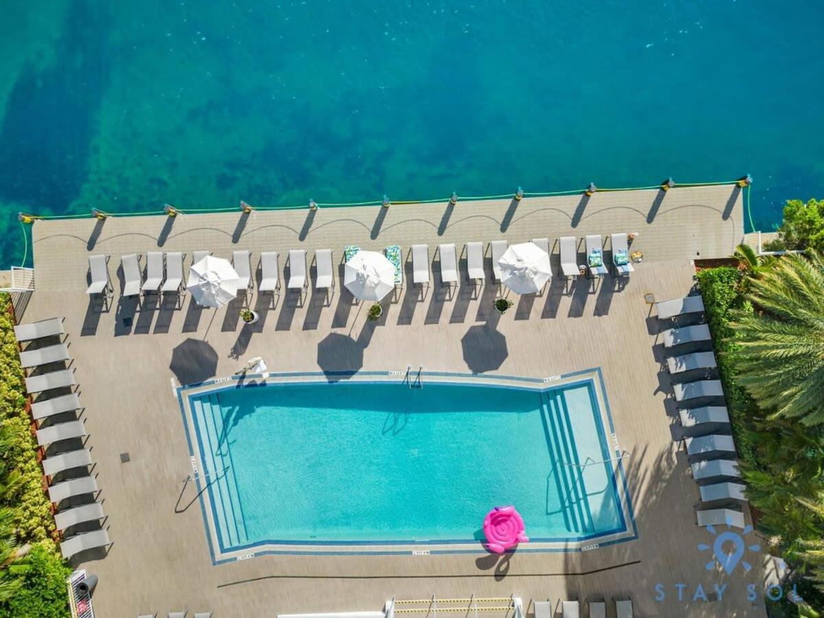 Balcony - Pool - Near Beach - Gym Hallandale Beach Dış mekan fotoğraf